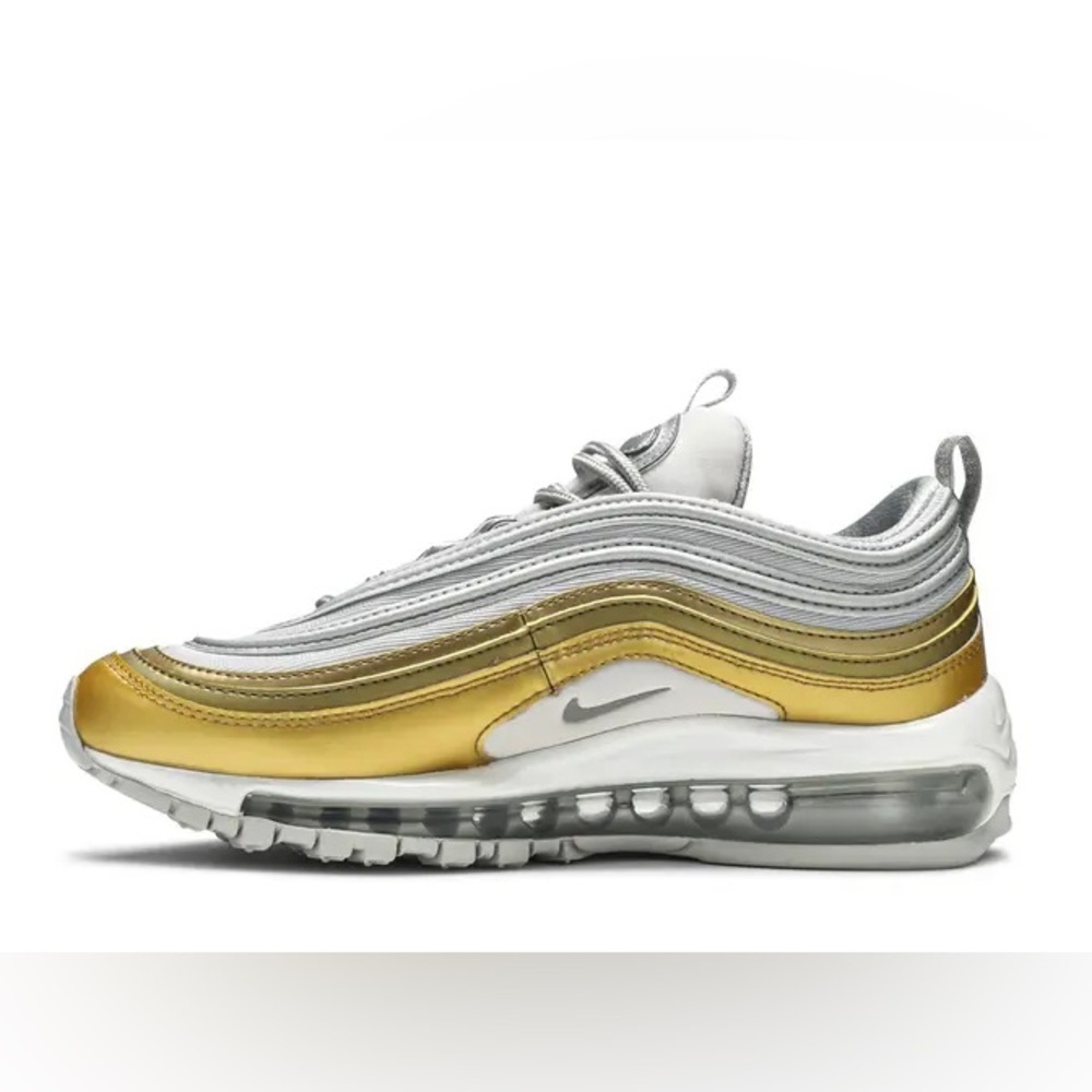 Nike Air Max 97
Vast Grey Metallic Gold (Women's) size US 8